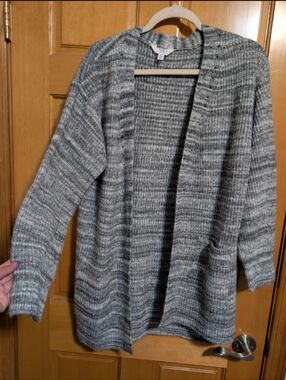 Time and Tru Marled Open-Front Cardigan in Gray and White